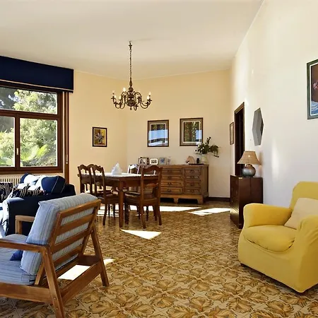 Camelia Villa